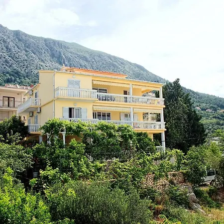Double - Porat 2733a Guest house 3*